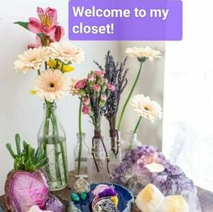 🌸Welcome to my closet!🌸